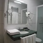 Infante فندق